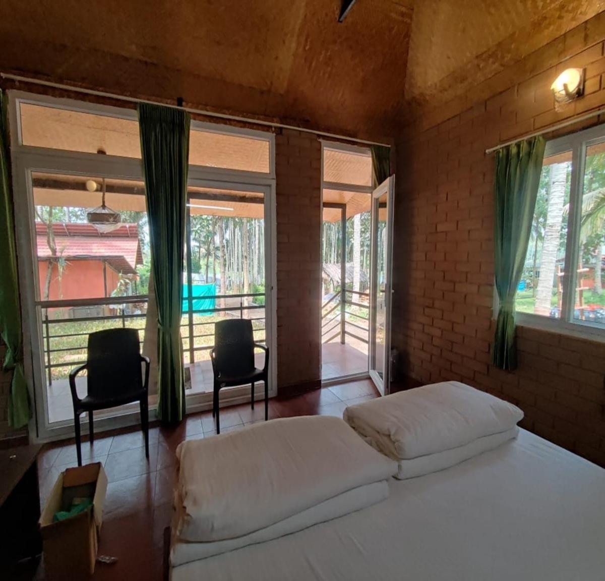 Cosmic Connect Trails Kabini Antharasanthe Buitenkant foto